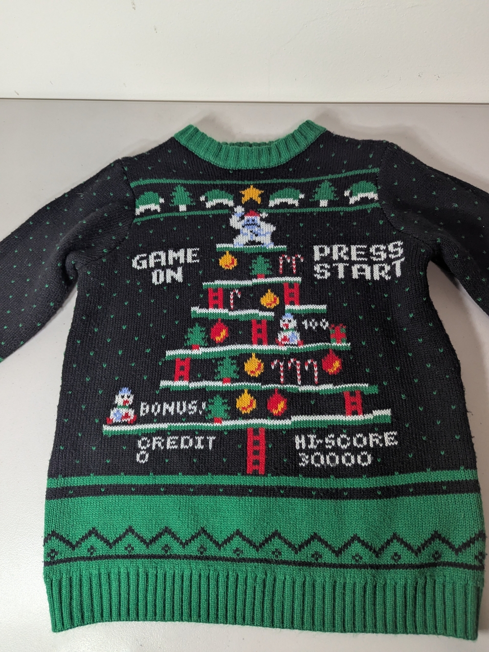 Holiday Time Kids Girls Boys Christmas Sweater Size 8 Black Green Ski Lodge Snow
